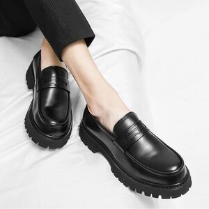 Gianni Bini Black Patent Leather Loafers